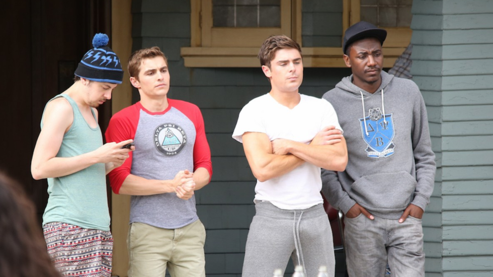 Neighbors - Theatrical Trailer 