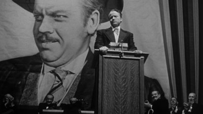​The Promise and the Plummet: Foreshadowing the Fall from Grace in CITIZEN KANE