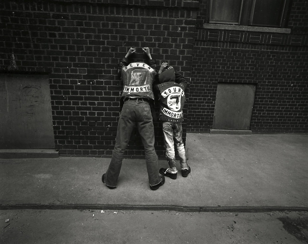 PHOTOS: Meet 1970s NYC Street Gangs in New RUBBLE KINGS Documentary ...